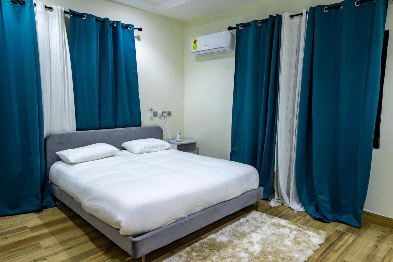 Cloud9 Luxury Apartments Akra Zewnętrze zdjęcie