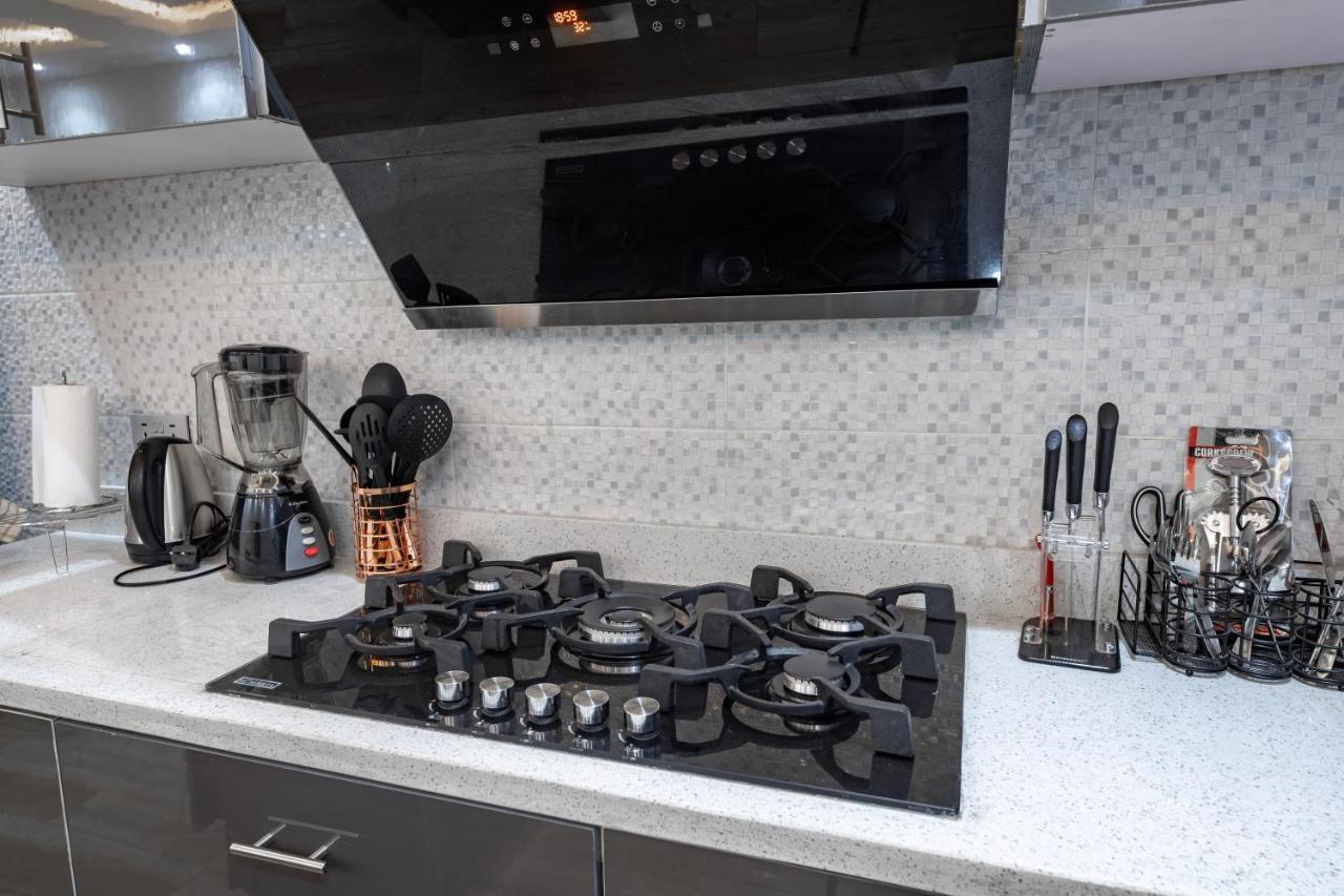 Cloud9 Luxury Apartments Akra Zewnętrze zdjęcie